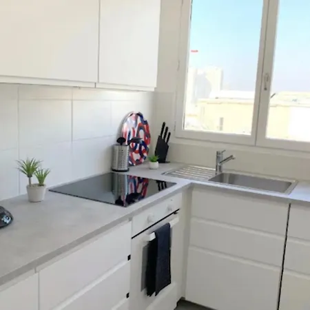 Very Nice Terrace Appt With View On Sacre Coeur! *