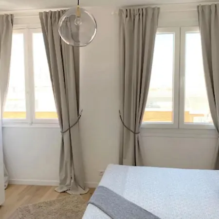 Very Nice Terrace Appt With View On Sacre Coeur! Appartamento